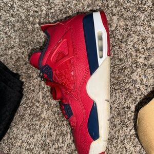 FIBA 4s